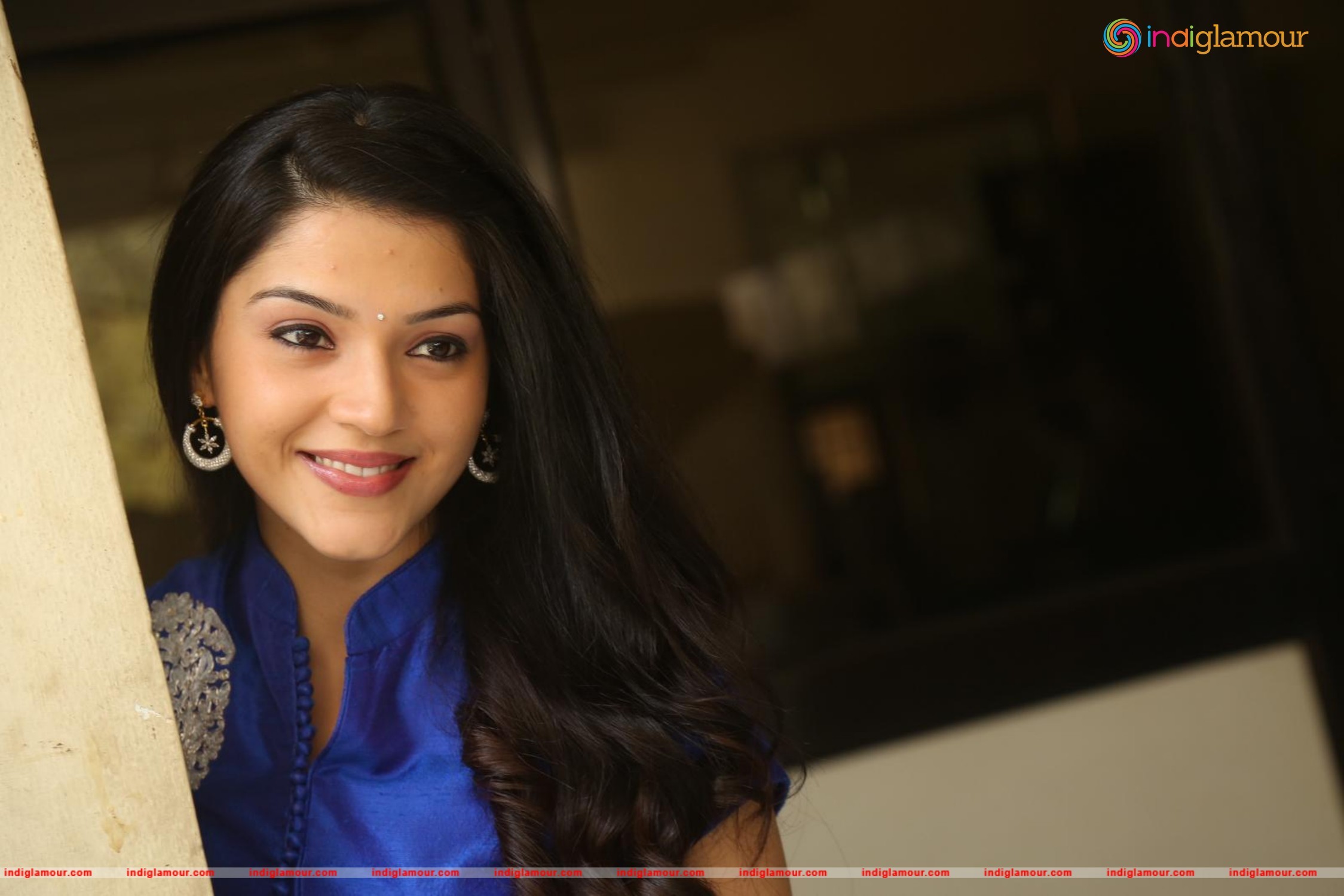 Mehreen Actress hd photo