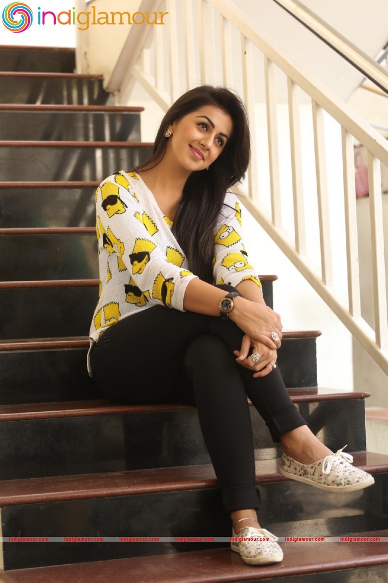 Nikki Galrani Actress Latest Photo Gallery Actress hd photo