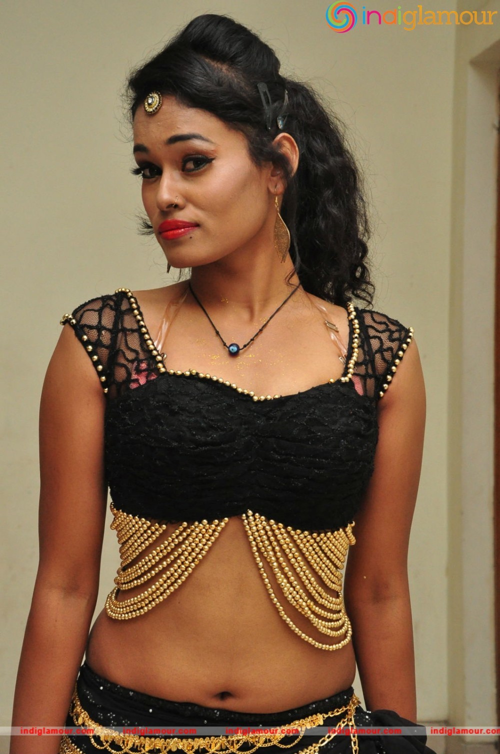 Nisha Actress hd photo