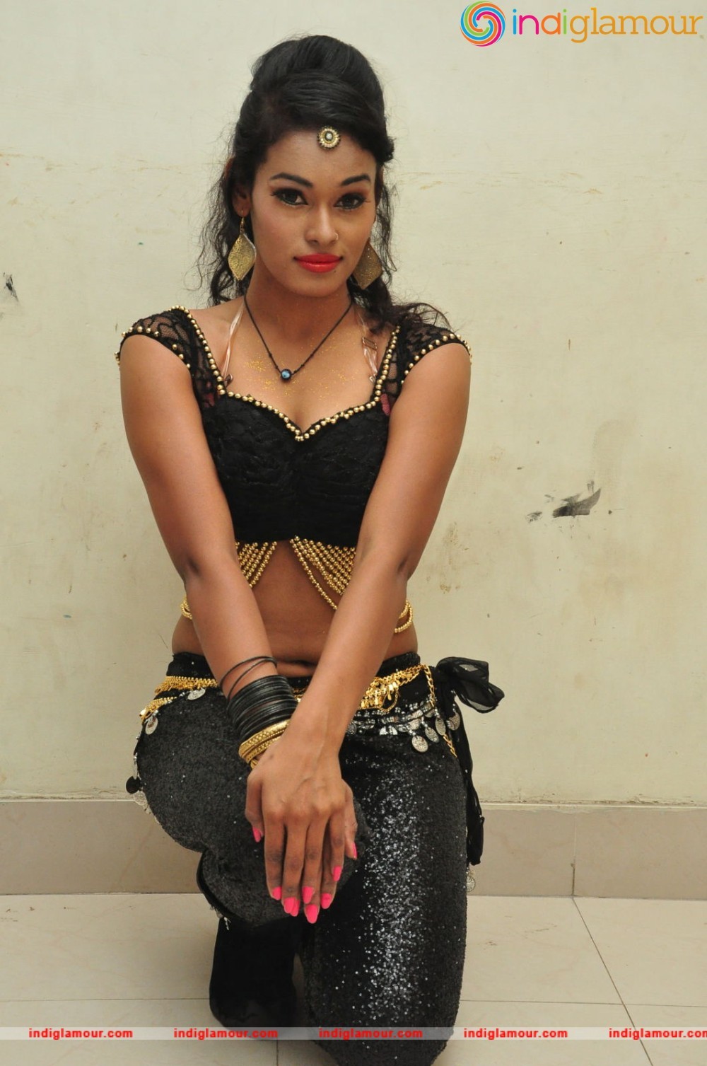 Nisha Actress hd photo