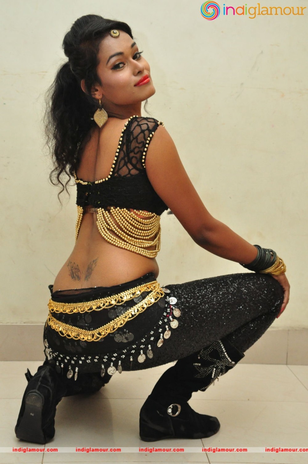 Nisha Actress hd photo