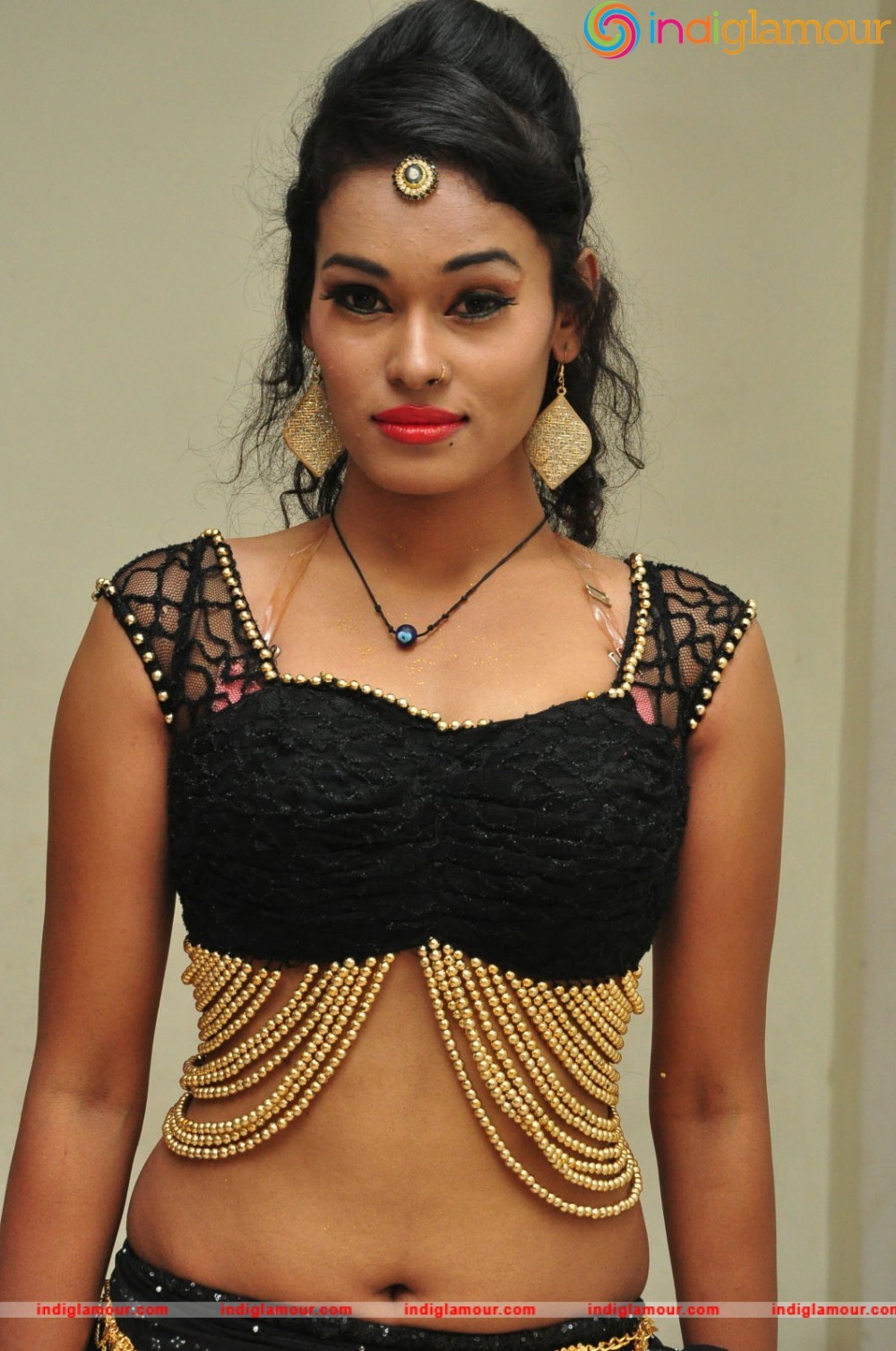 Nisha Actress hd photo