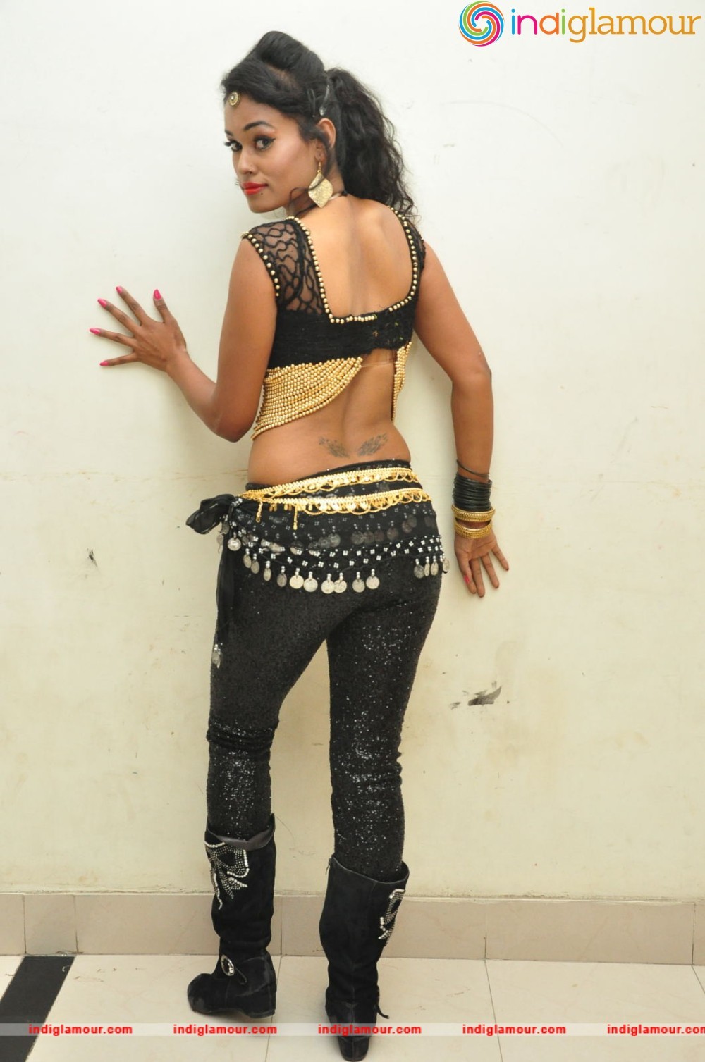 Nisha Actress hd photo