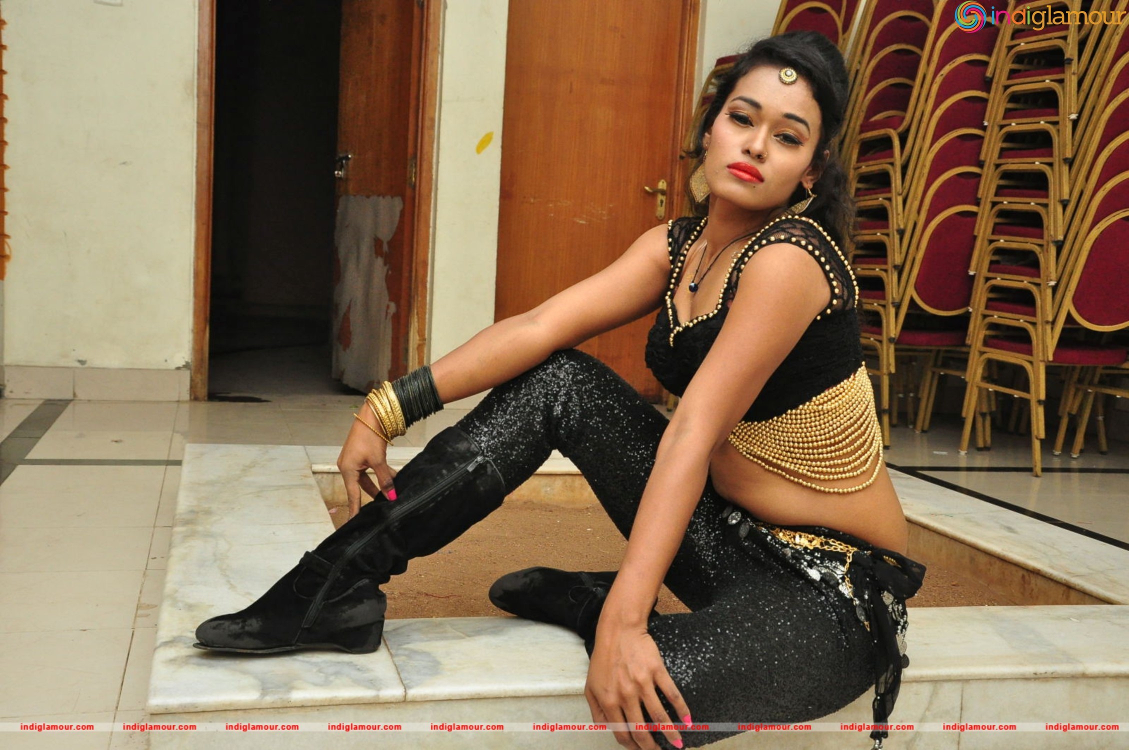 Nisha Actress hd photo