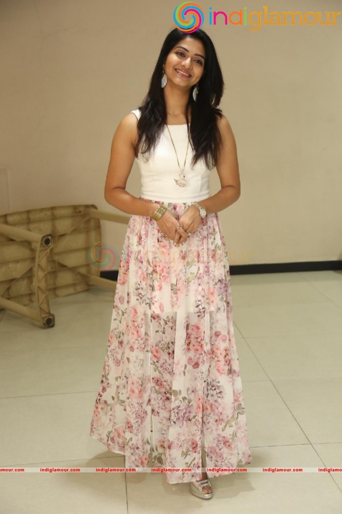 Kashmira Kulkarni Actress hd photo