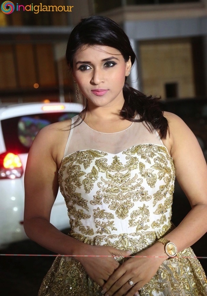 Mannara Chopra Actress hd photo