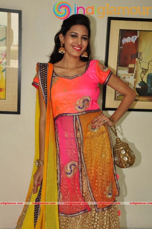 Swetha Jadhav Latest Photos Actress hd photo