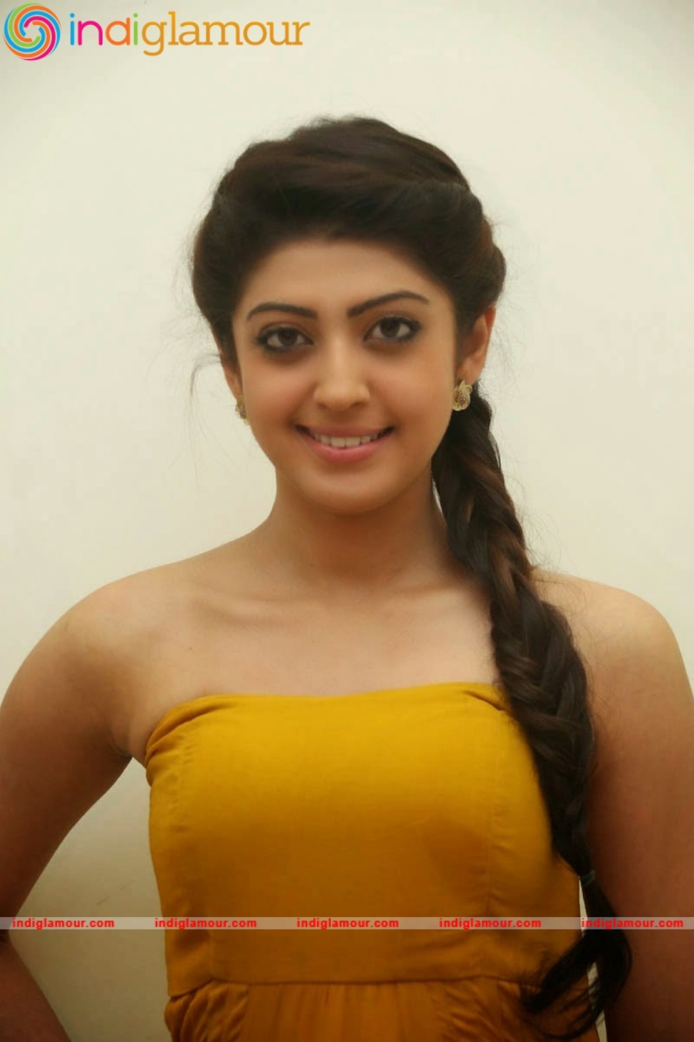 Pranitha Subhash Actress hd photo