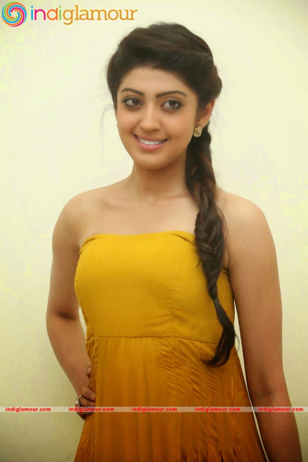 Pranitha Subhash Actress hd photo