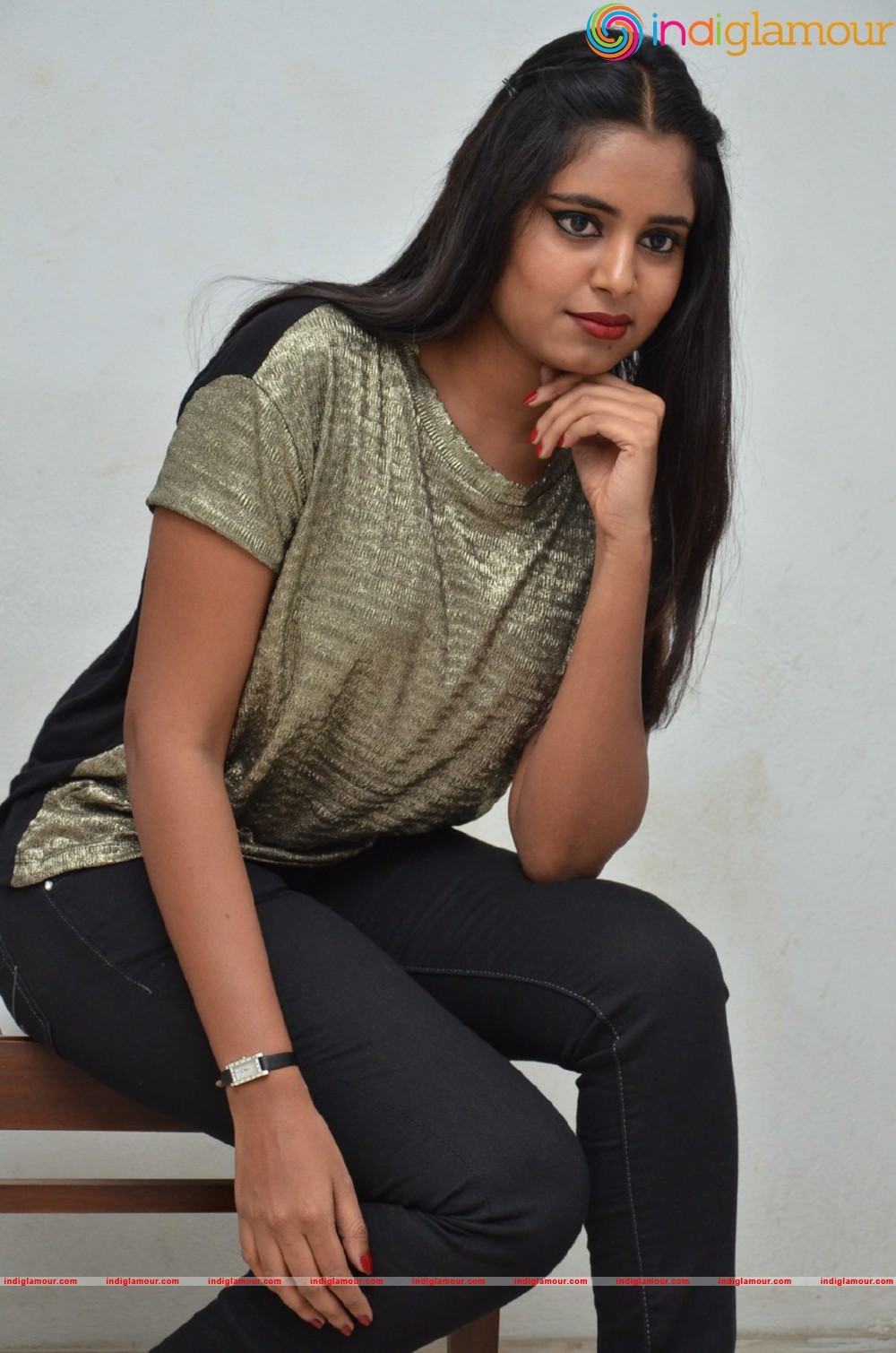 Roopa Reddy Actress hd photo