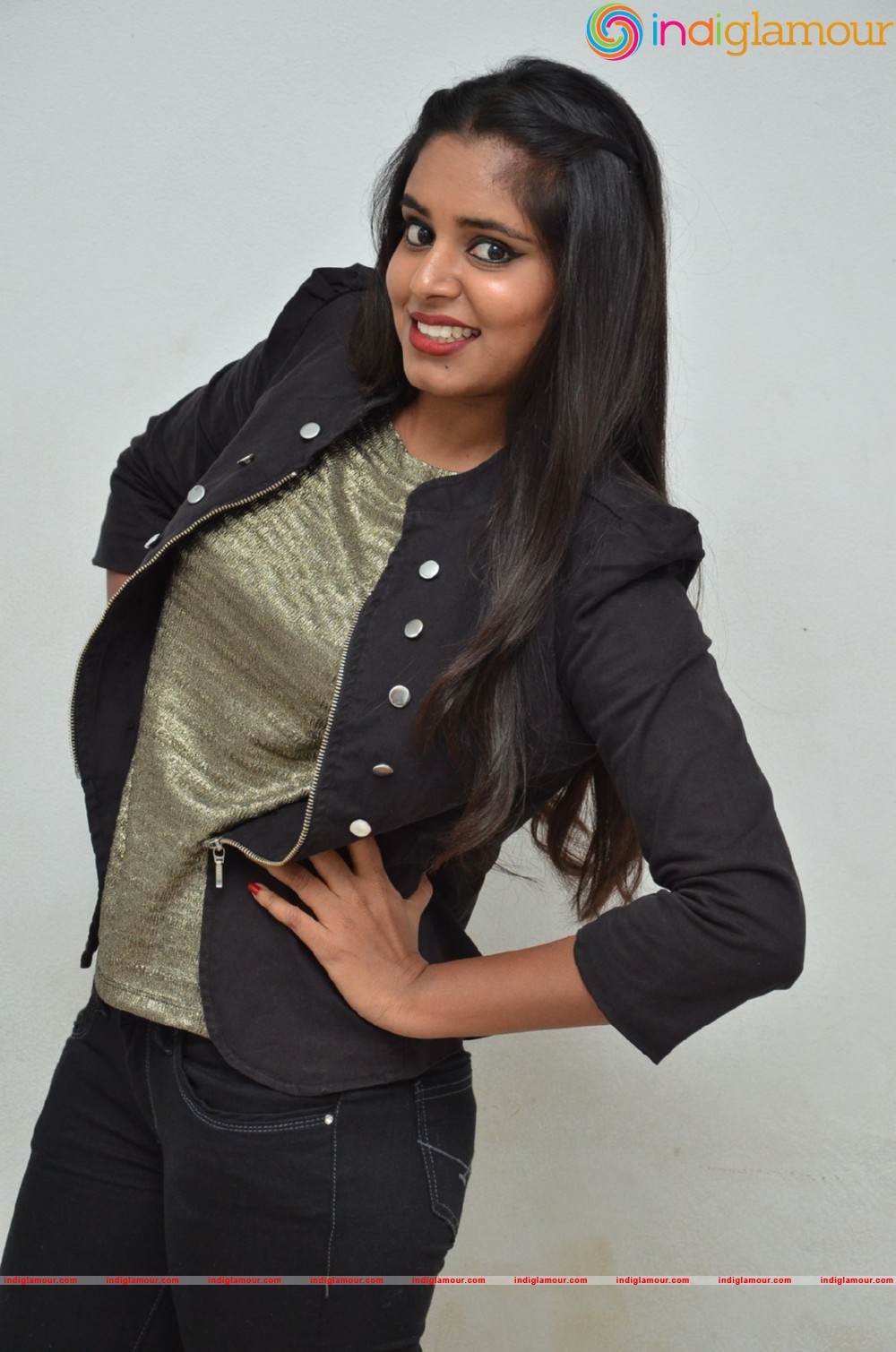 Roopa Reddy Actress hd photo