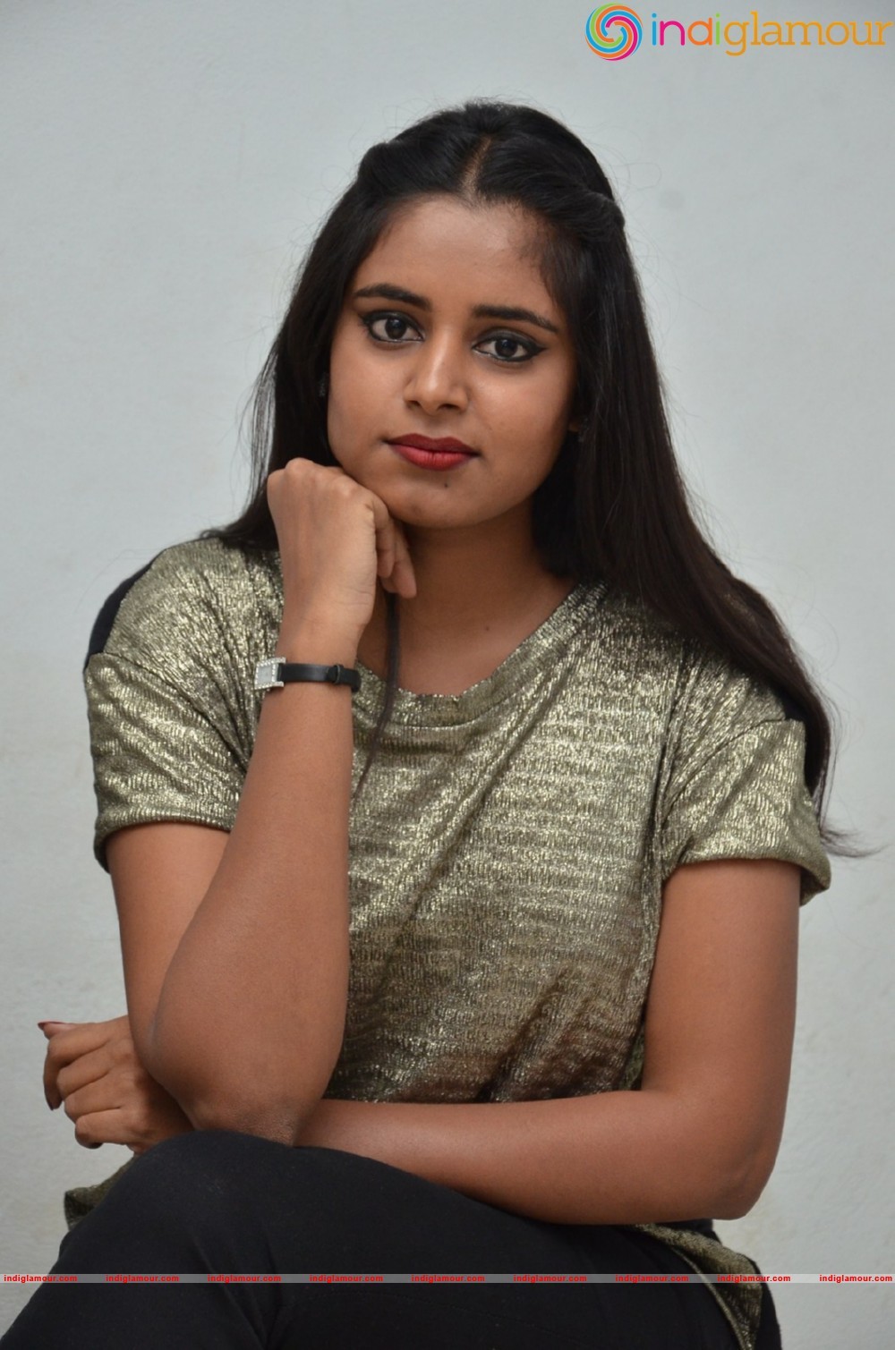 Roopa Reddy Actress hd photo