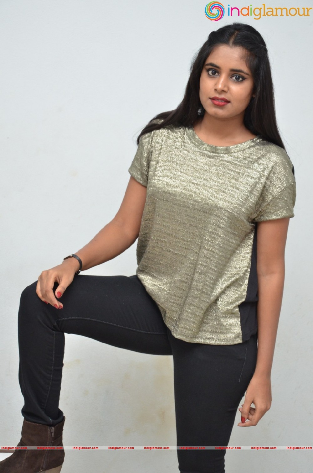 Roopa Reddy Actress hd photo