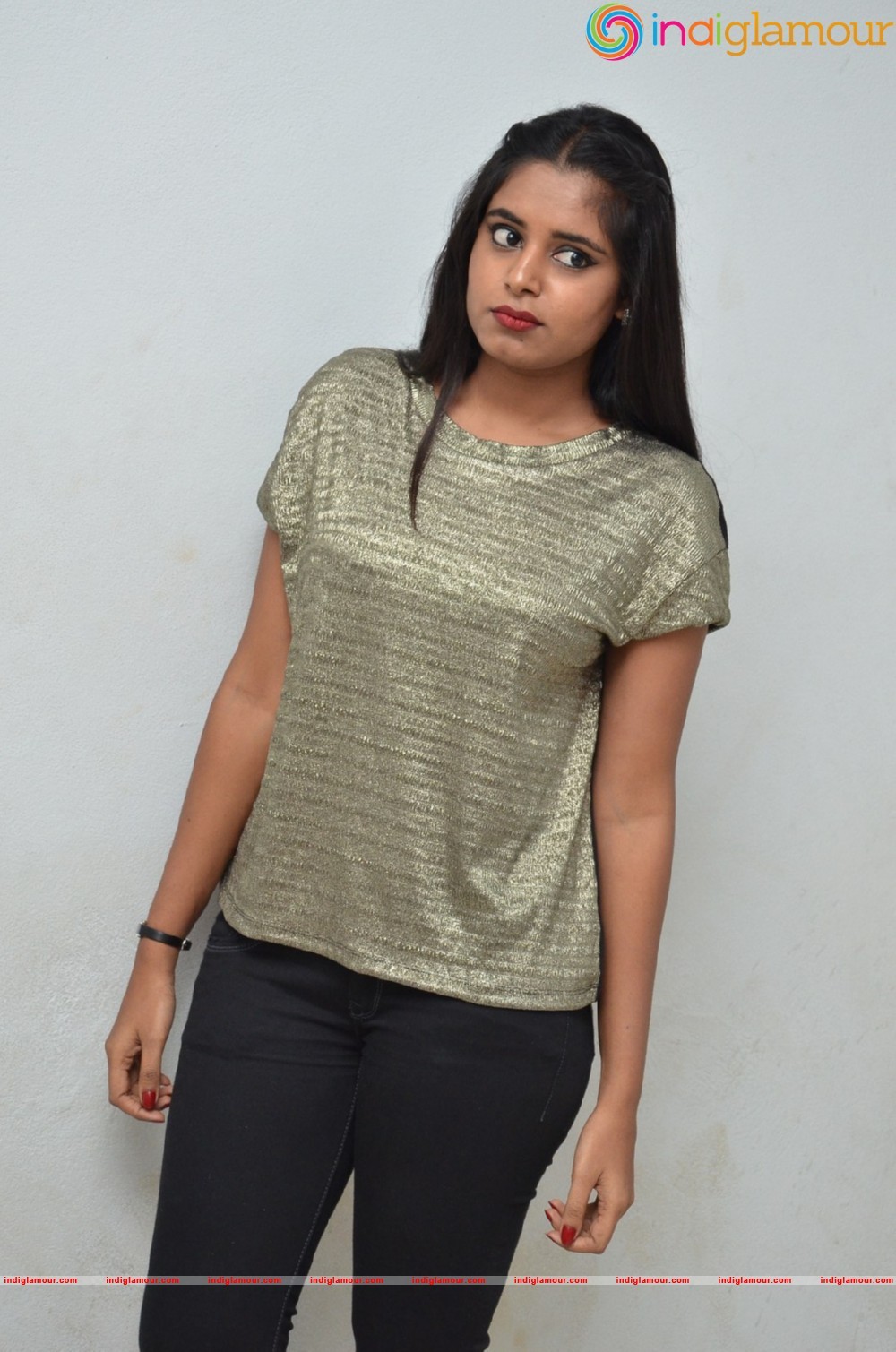 Roopa Reddy Actress hd photo
