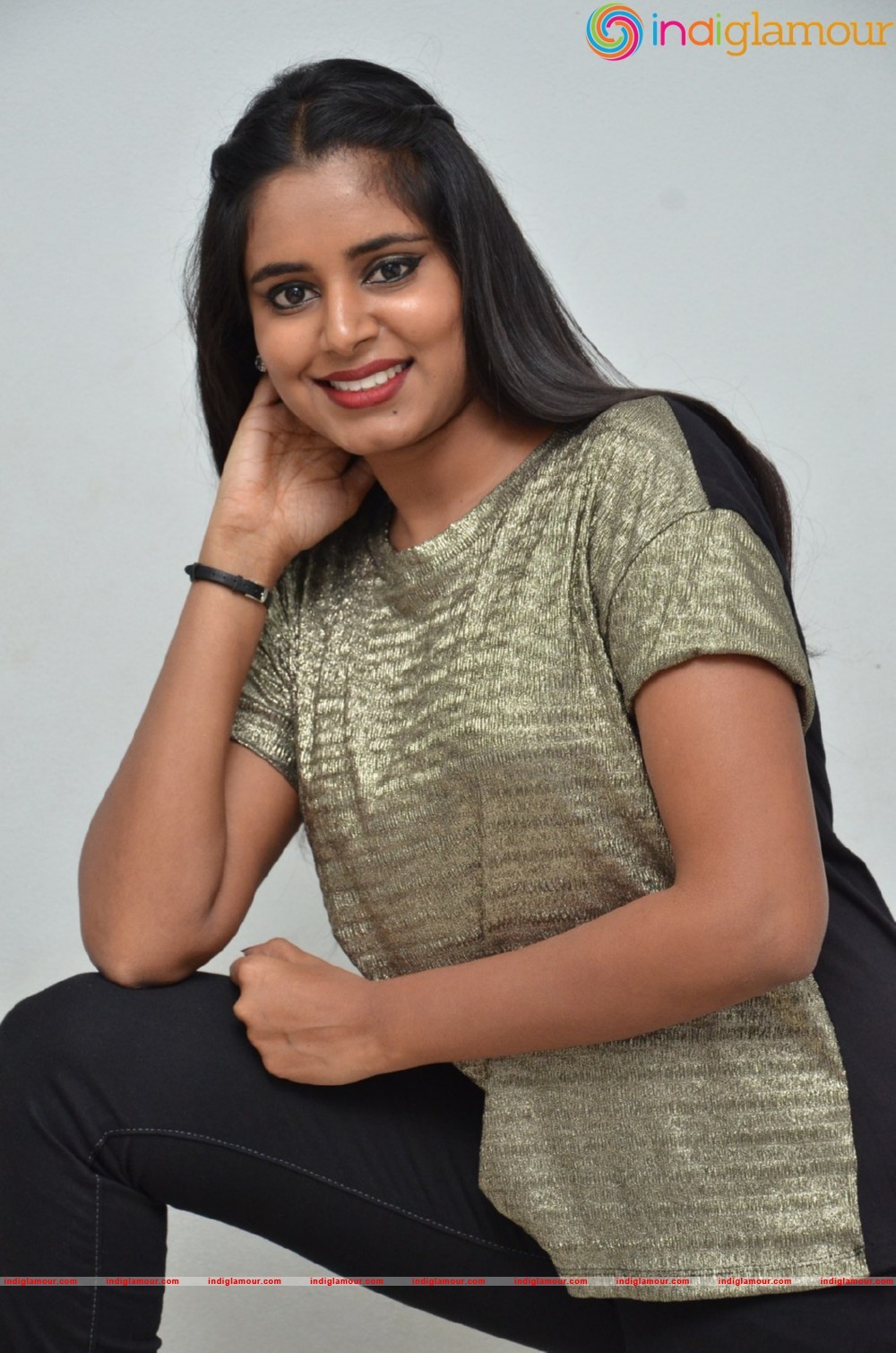 Roopa Reddy Actress hd photo