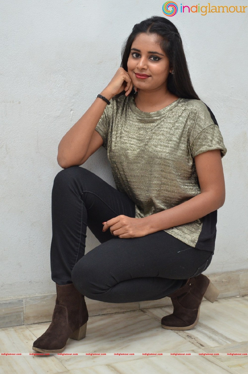 Roopa Reddy Actress hd photo