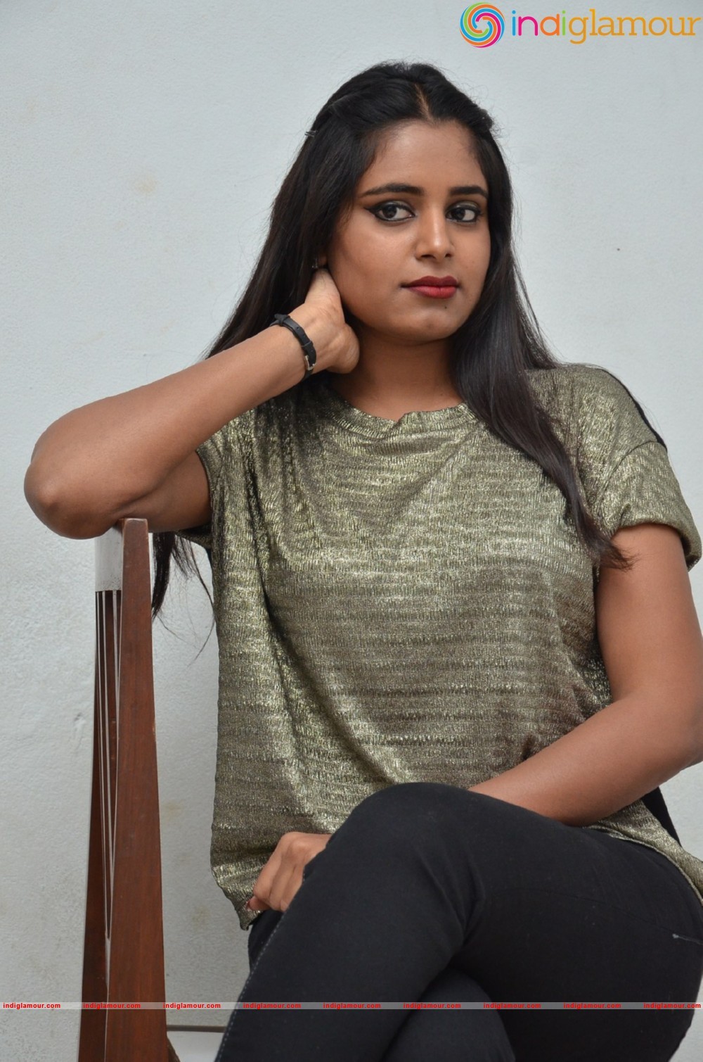 Roopa Reddy Actress hd photo