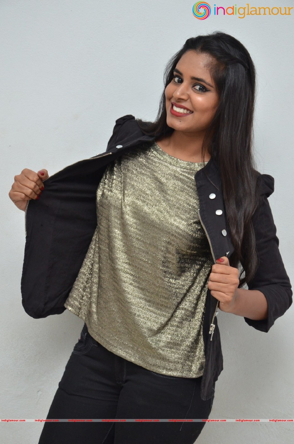 Roopa Reddy Actress hd photo