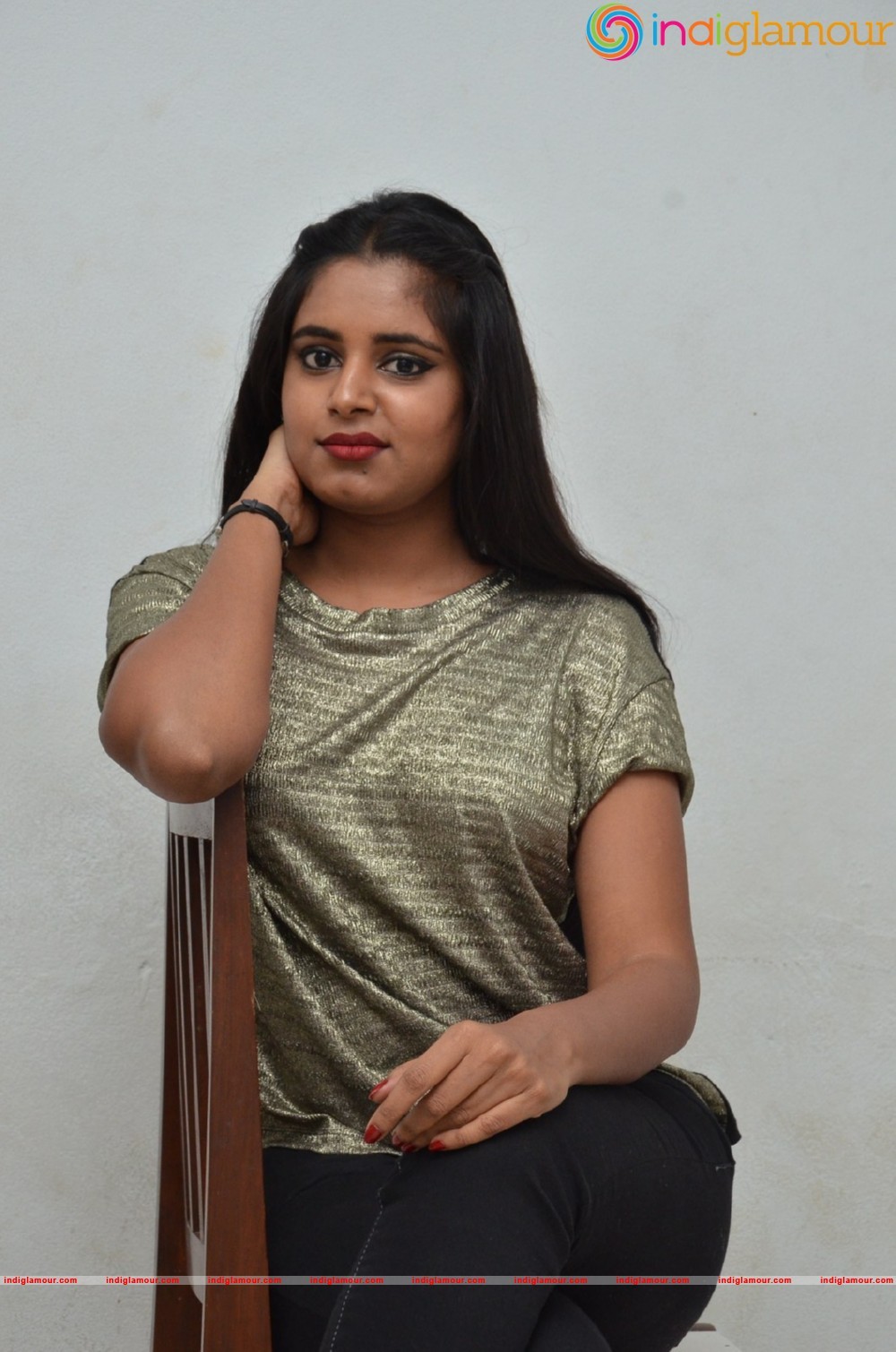 Roopa Reddy Actress hd photo