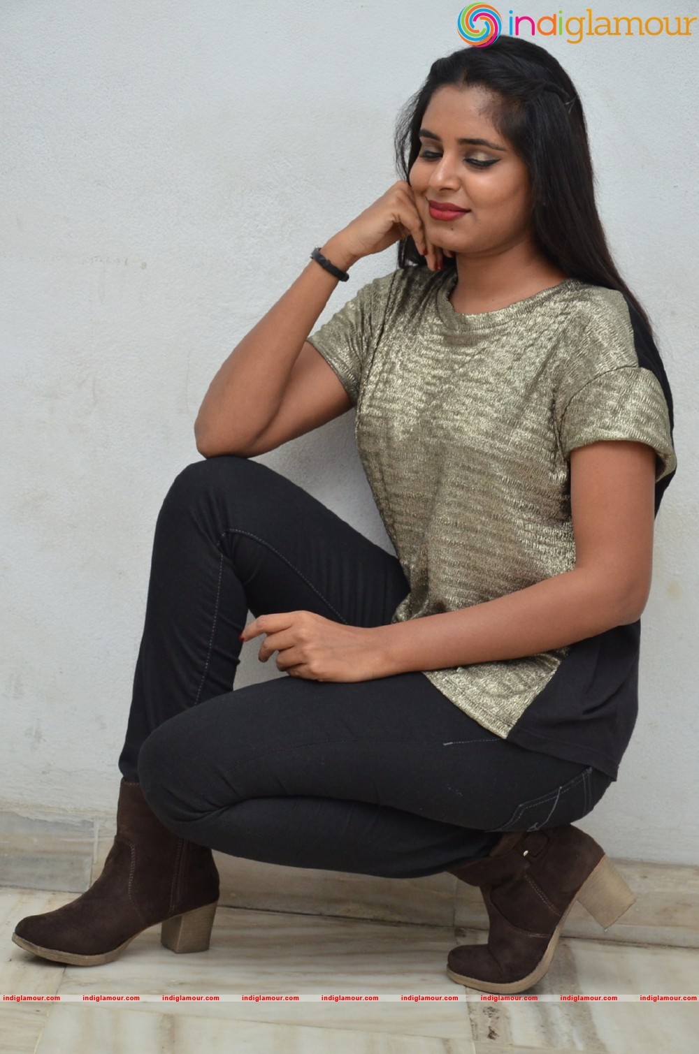 Roopa Reddy Actress hd photo