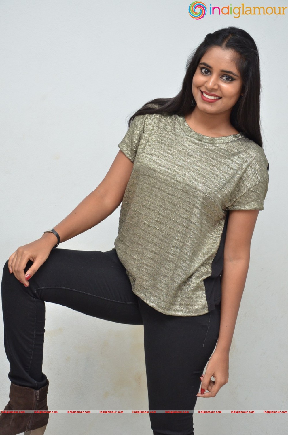 Roopa Reddy Actress hd photo