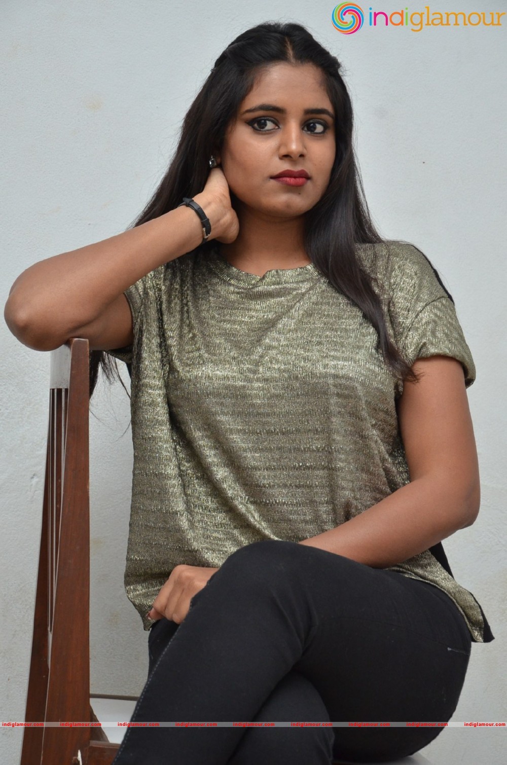 Roopa Reddy Actress hd photo