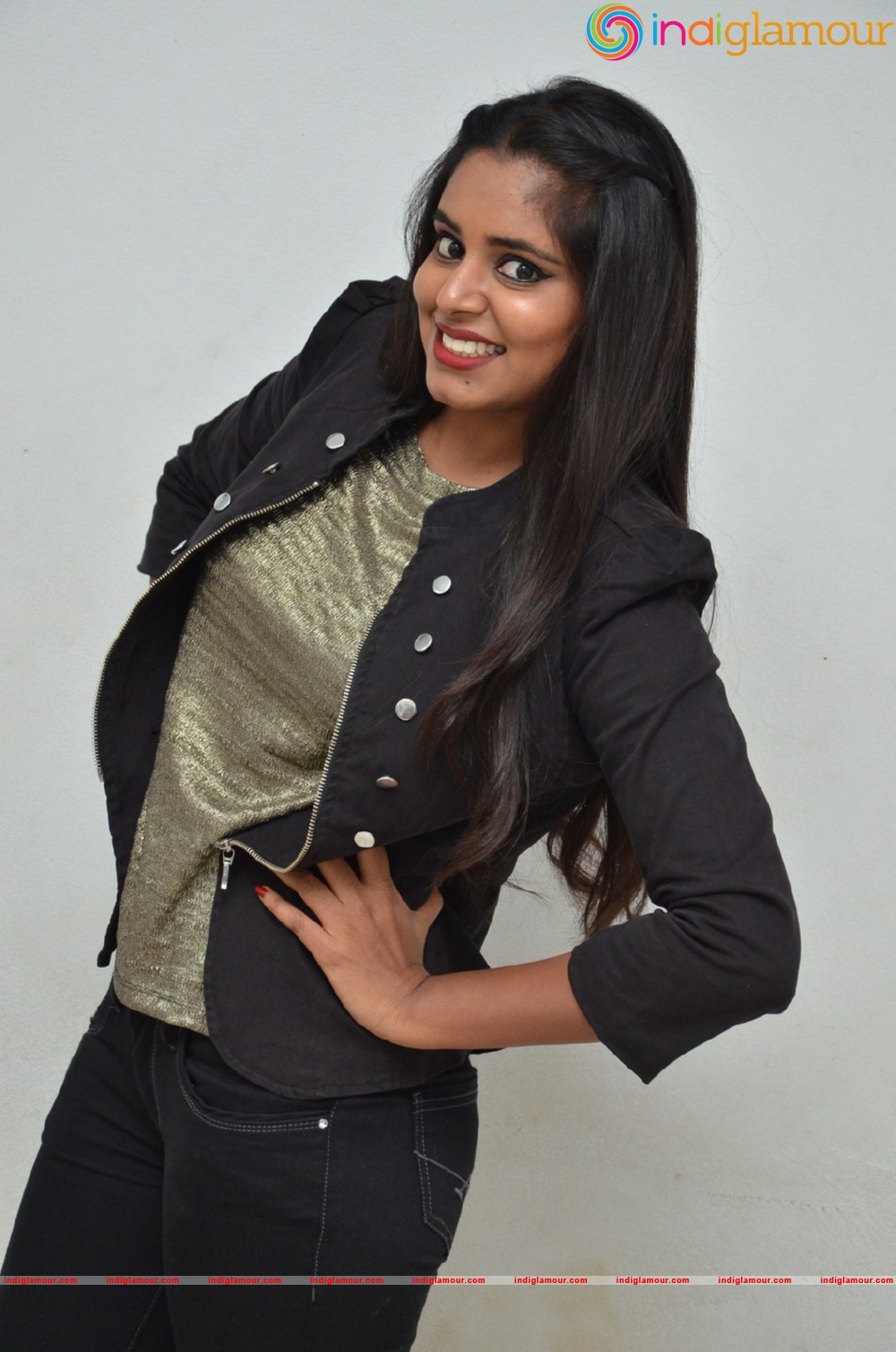 Roopa Reddy Actress hd photo