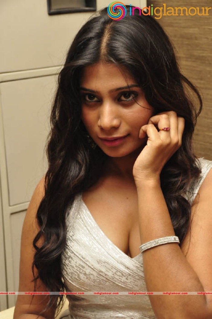 Midhuna Actress Spicy And Hot Photo Gallery Actress hd photo