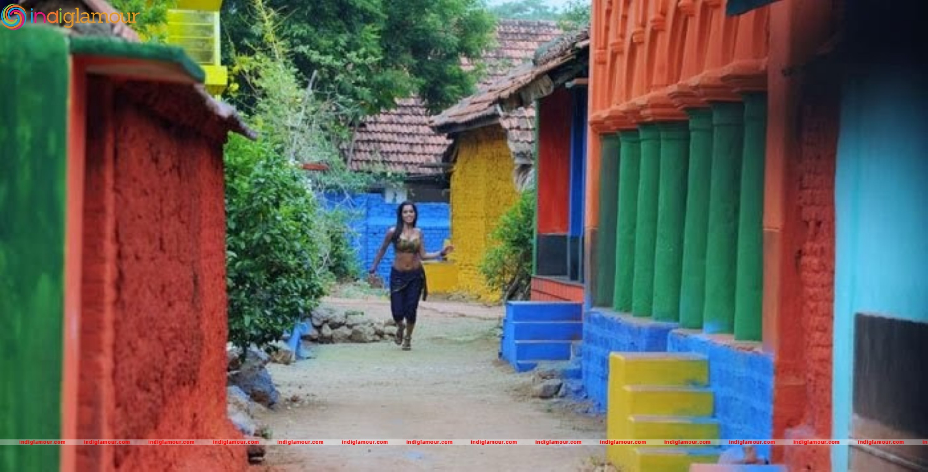 Puja Actress hd photo