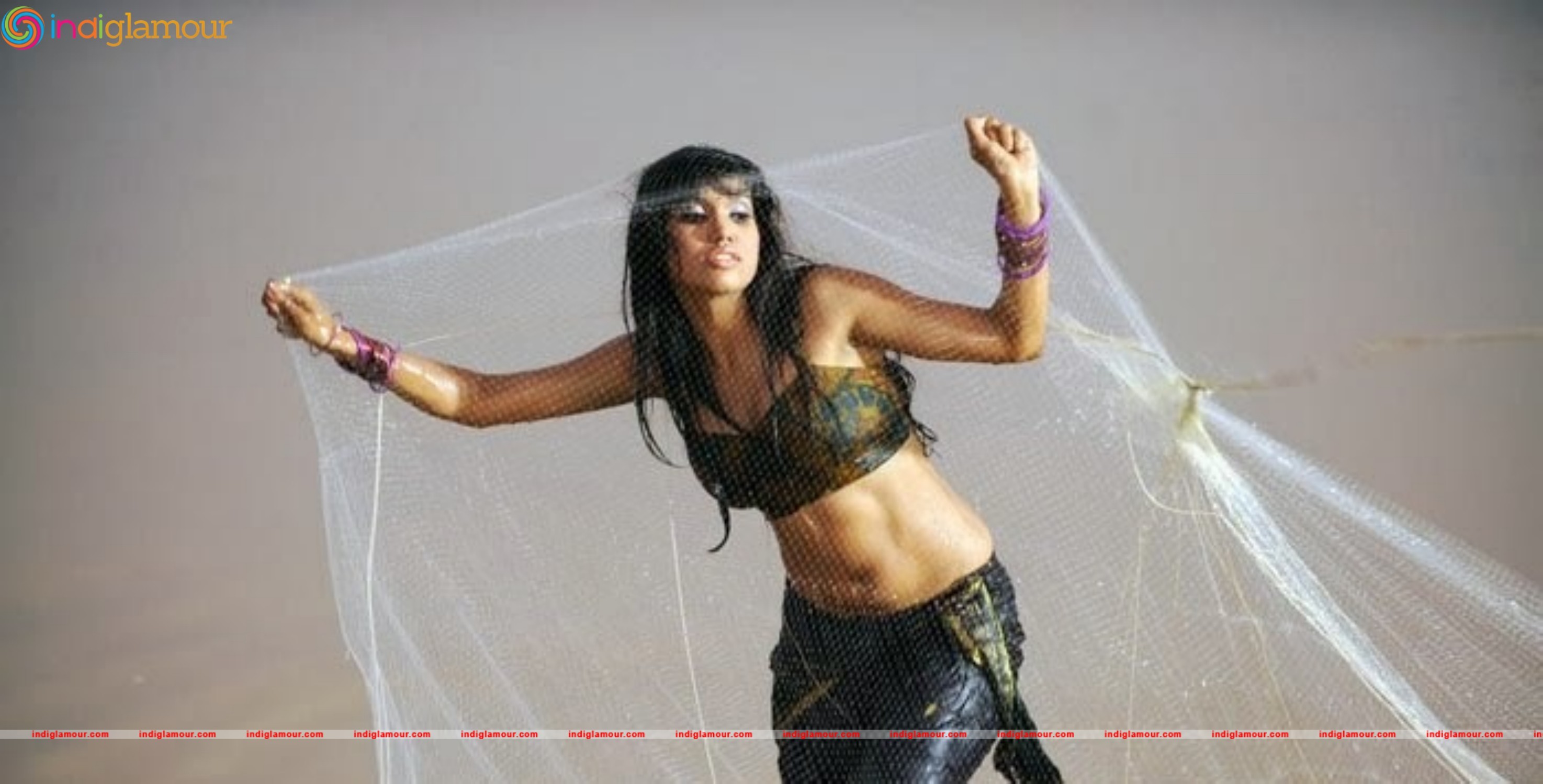 Puja Actress hd photo