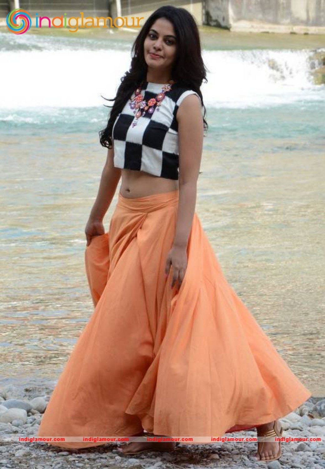 Bindu Madhavi Actress hd photo