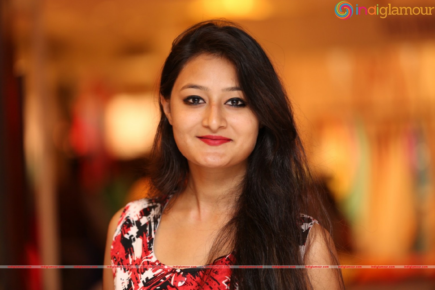 Nilofer Actress hd photo