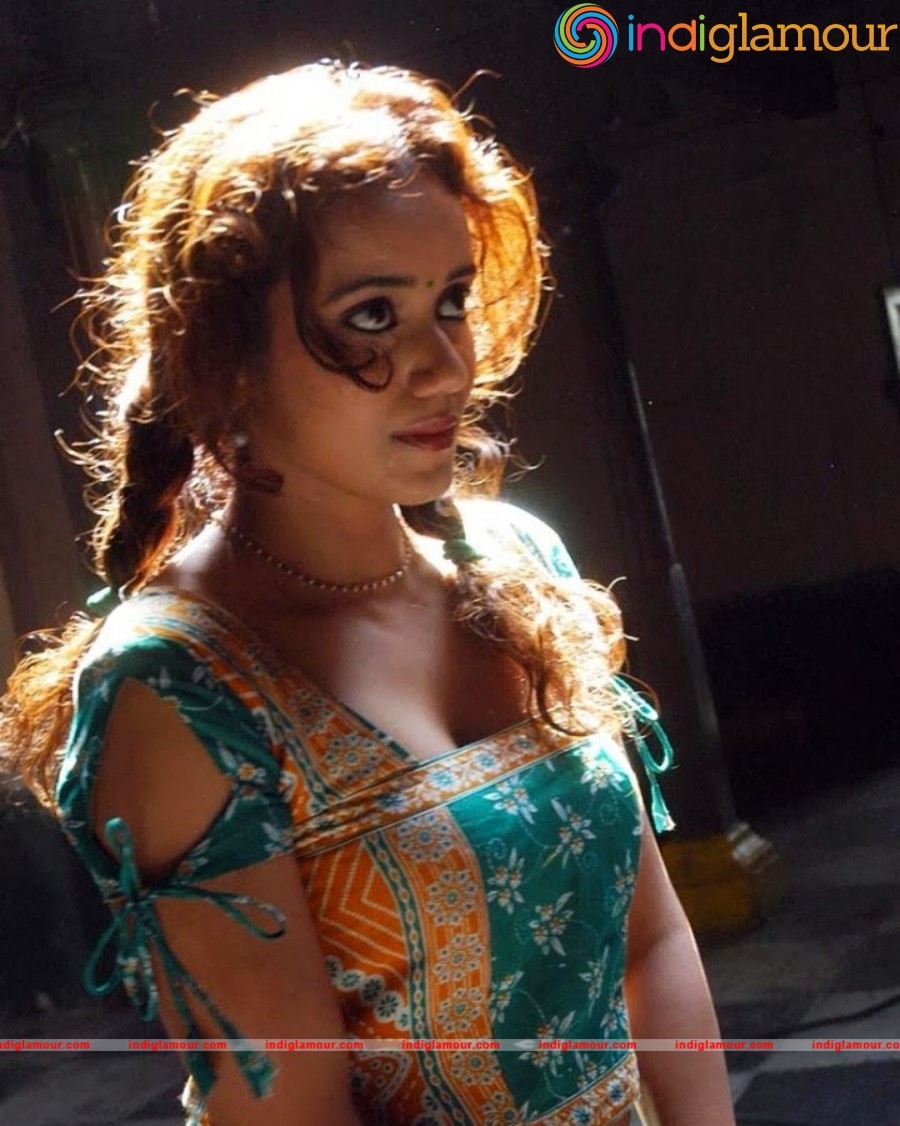 Sherya Narayan Actress hd photo