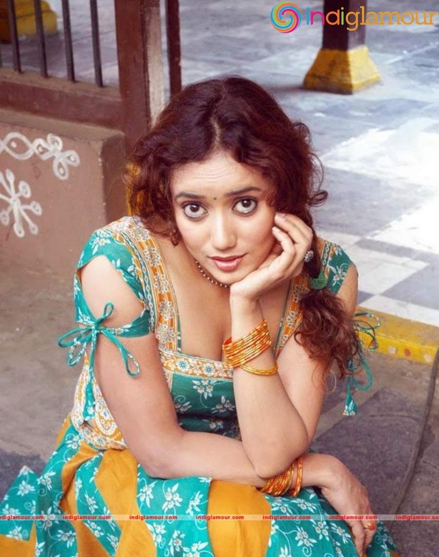 Sherya Narayan Actress hd photo