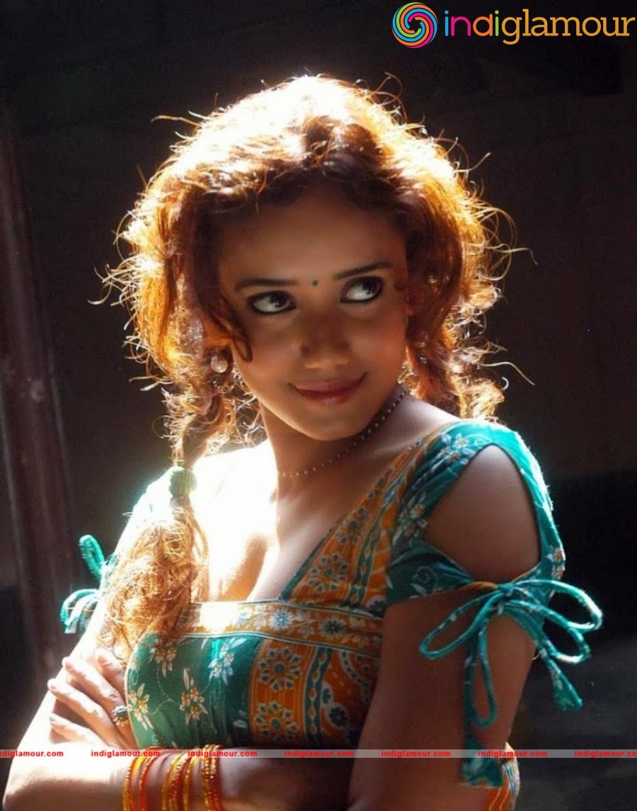 Sherya Narayan Actress hd photo