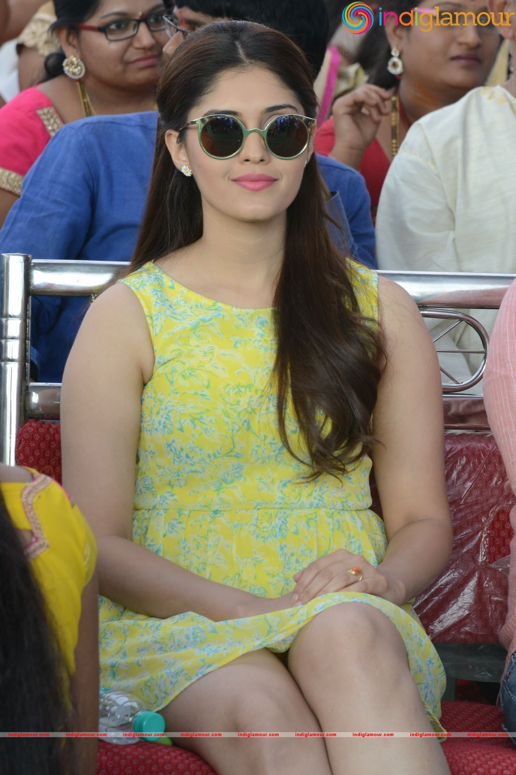 Surabhi Actress hd photo