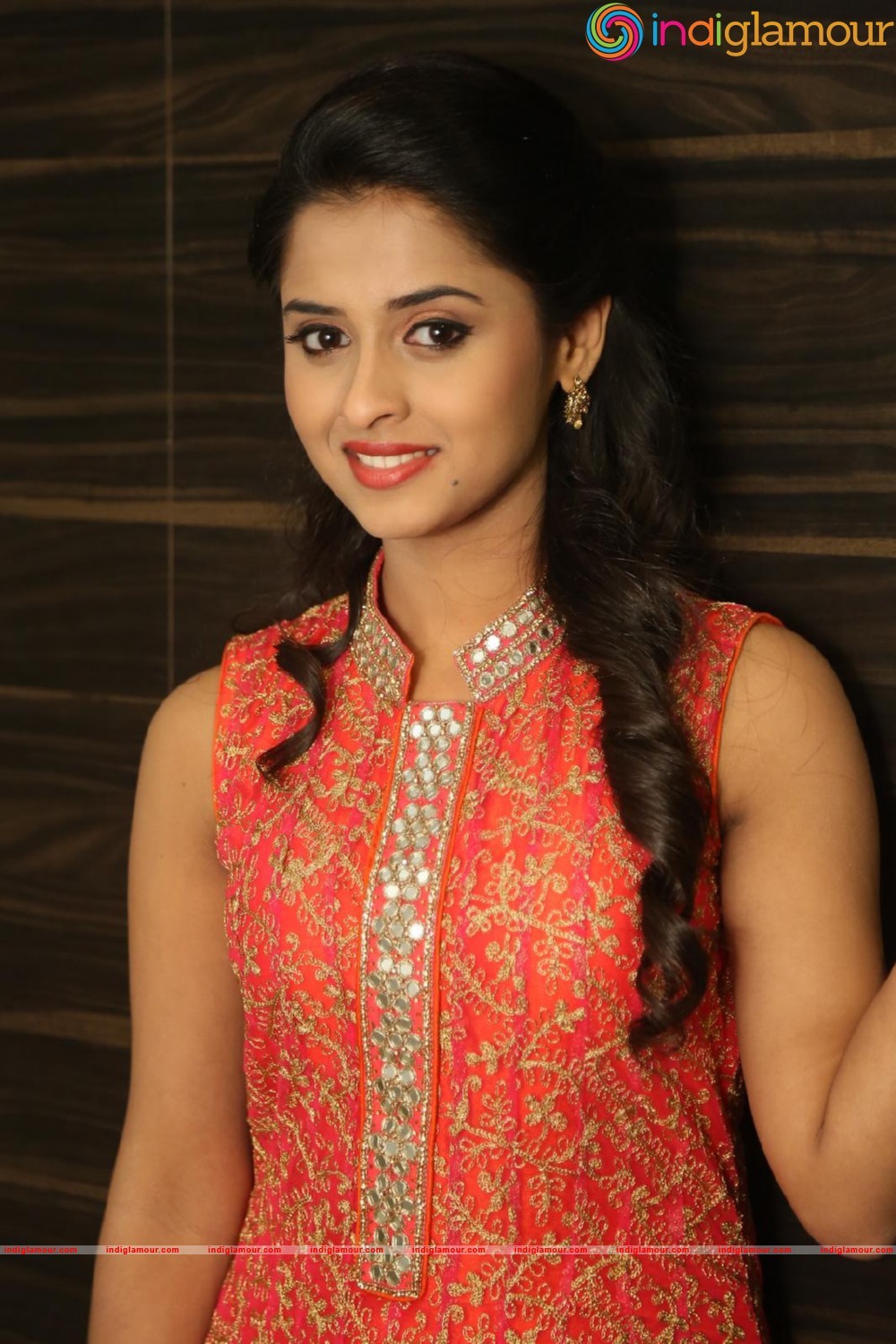 Arthana Actress hd photo