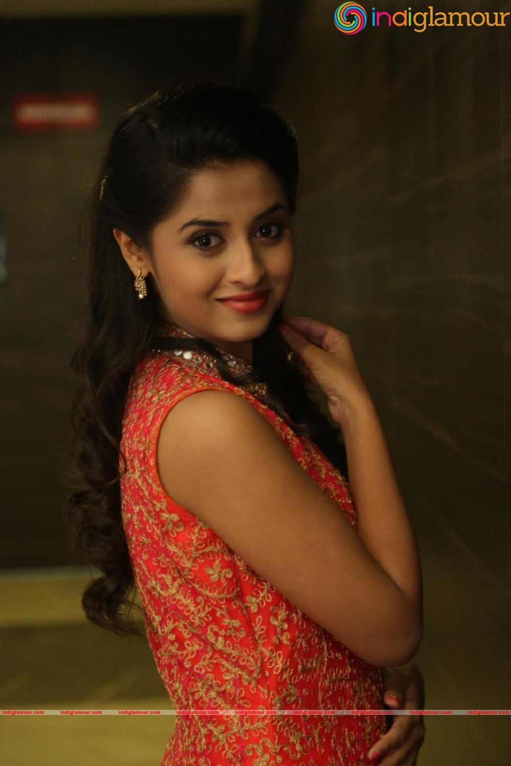 Arthana Actress hd photo