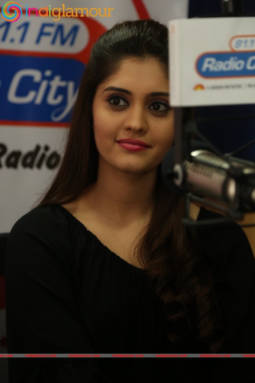 Surabhi Actress hd photo