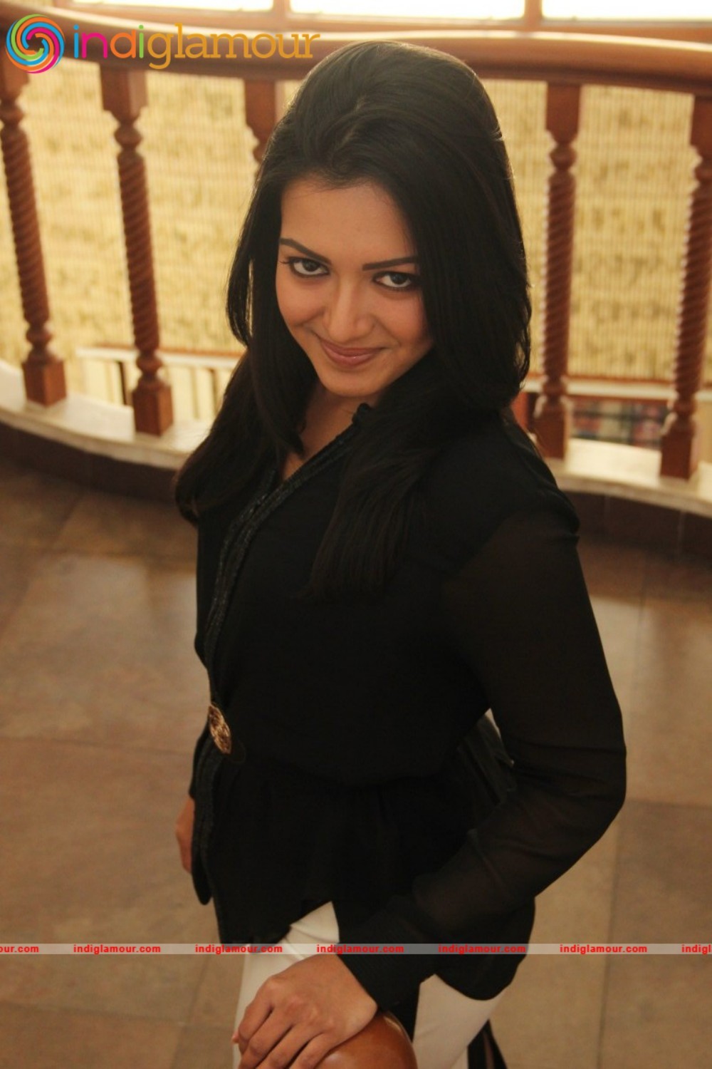 Catherine Tresa Actress hd photo