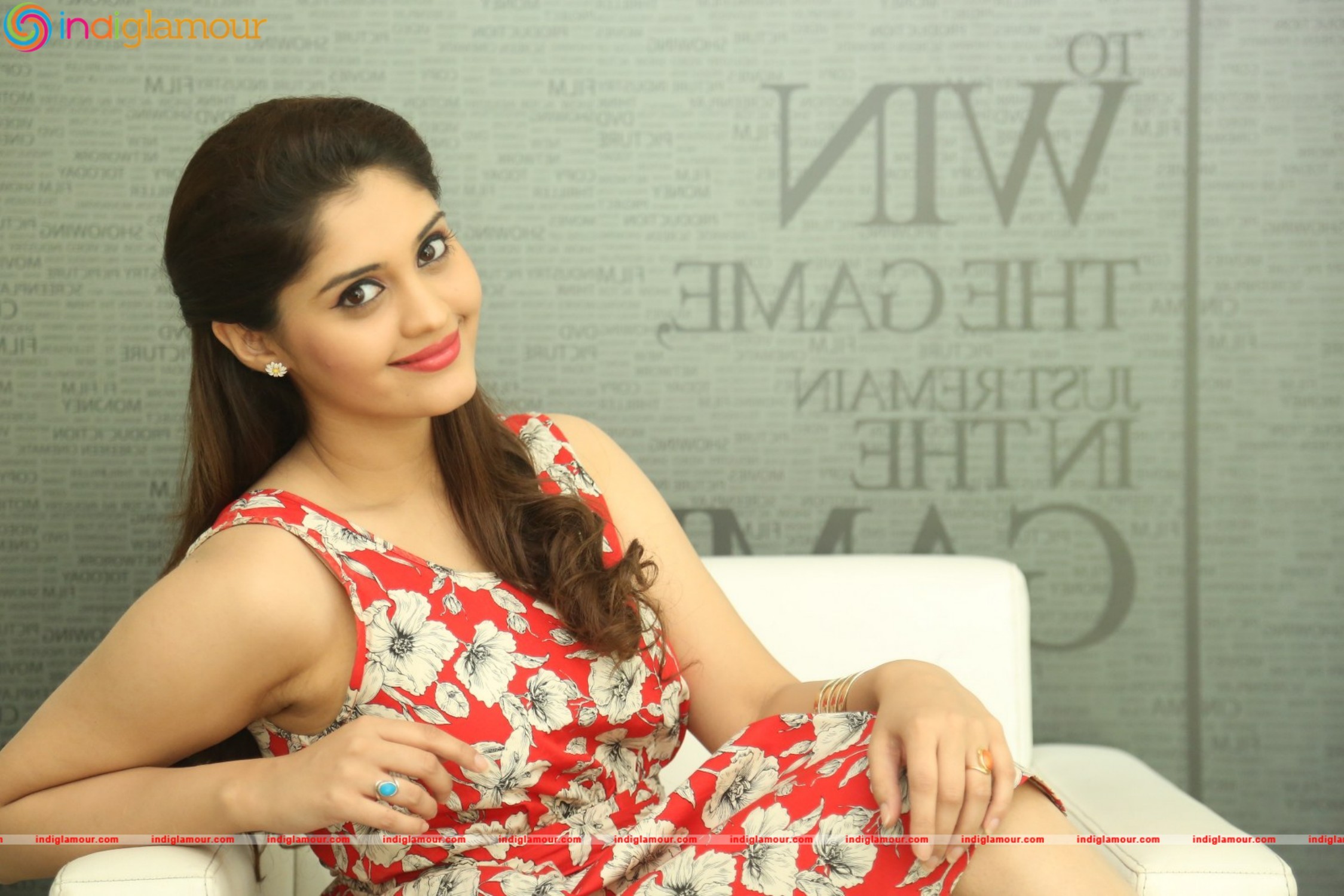 Surabhi Actress hd photo