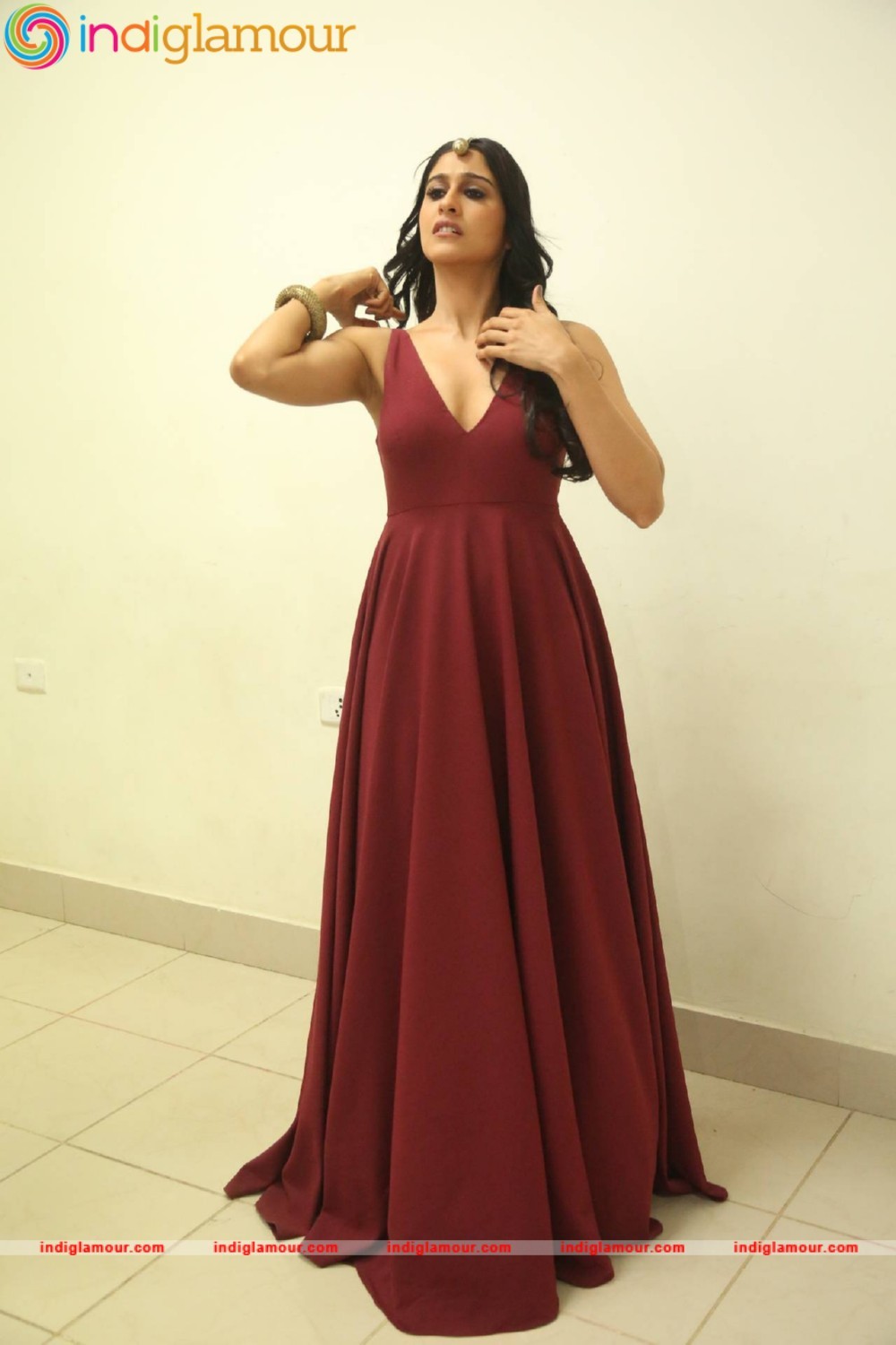 Regina Cassandra Actress hd photo