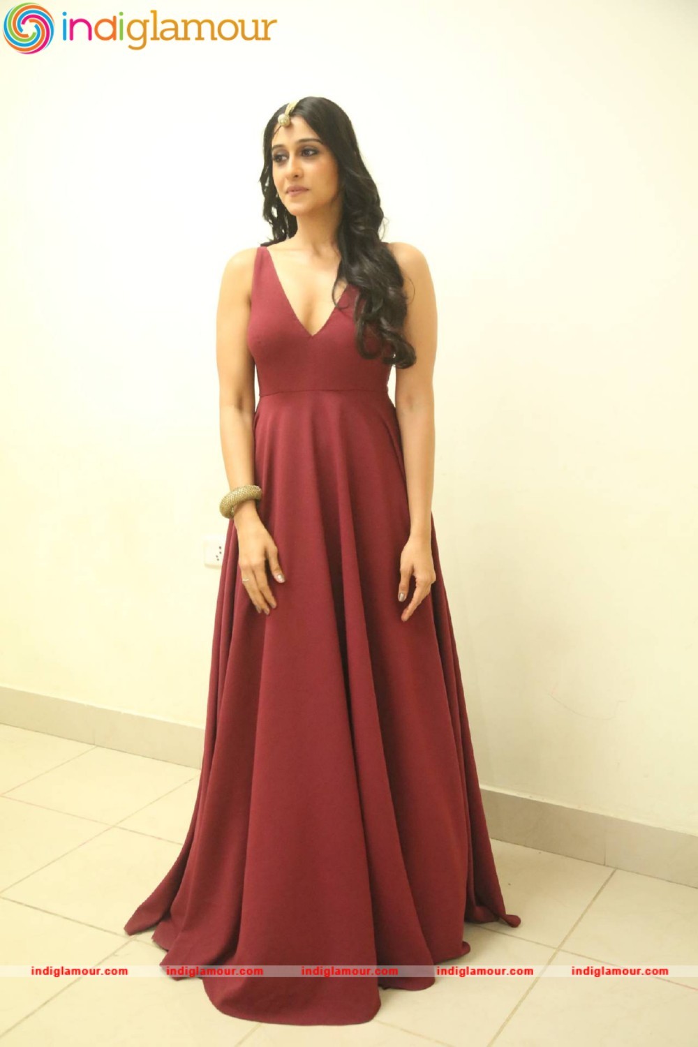 Regina Cassandra Actress hd photo