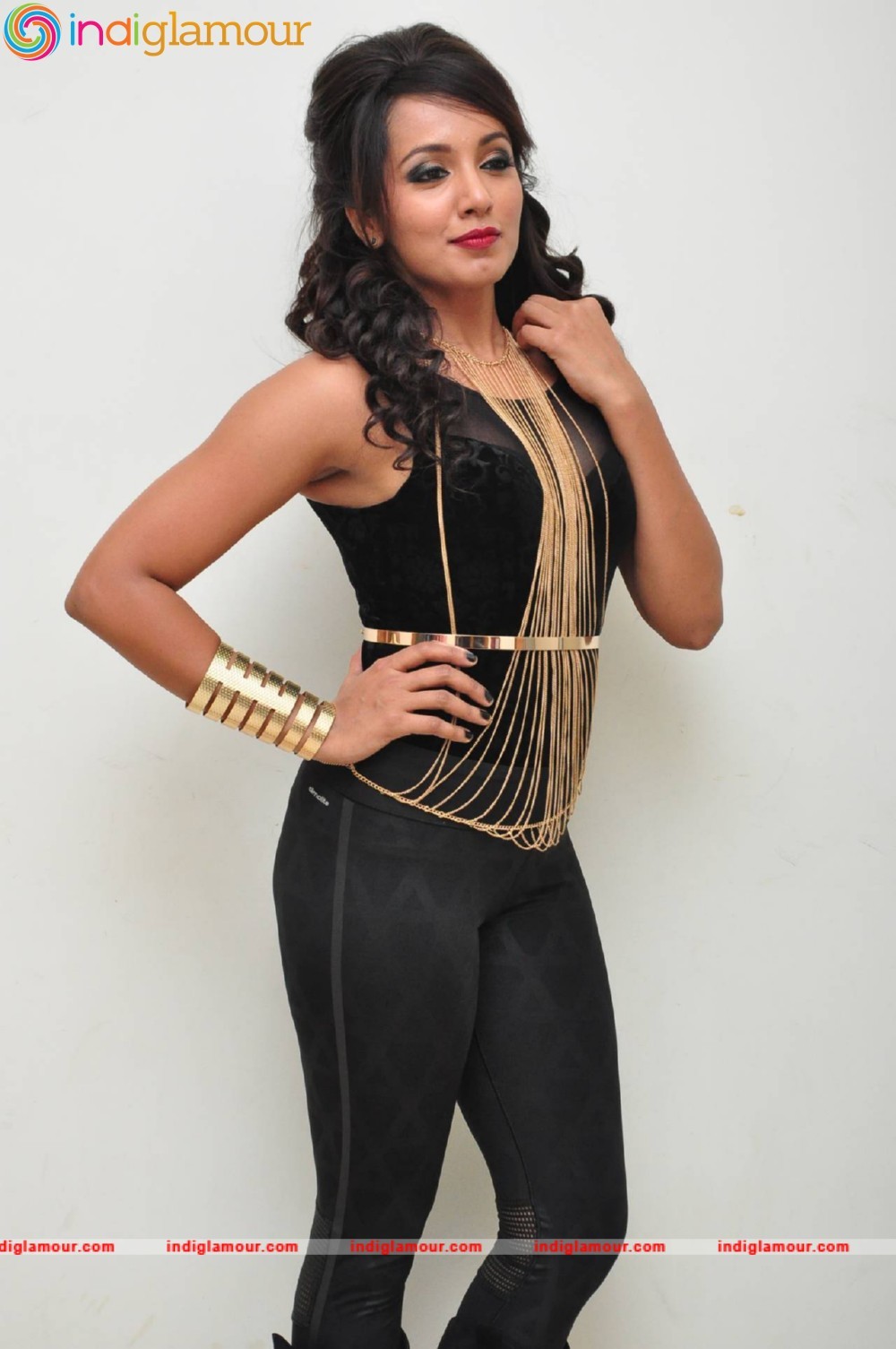 Tejaswi Madivada Actress hd photo