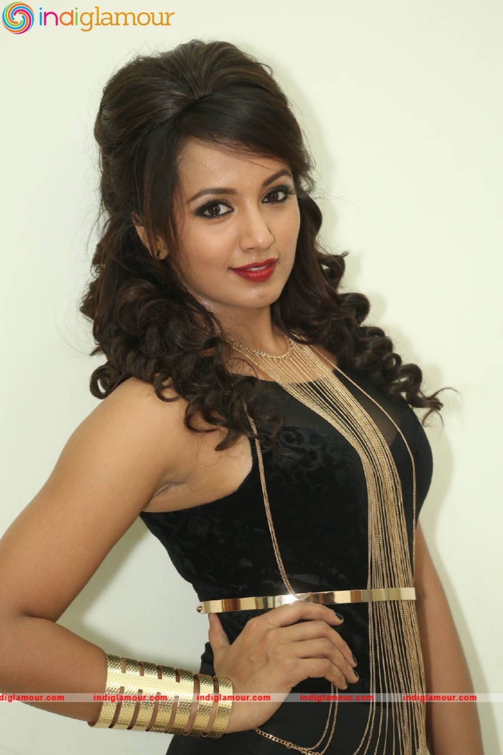 Tejaswi Madivada Actress hd photo
