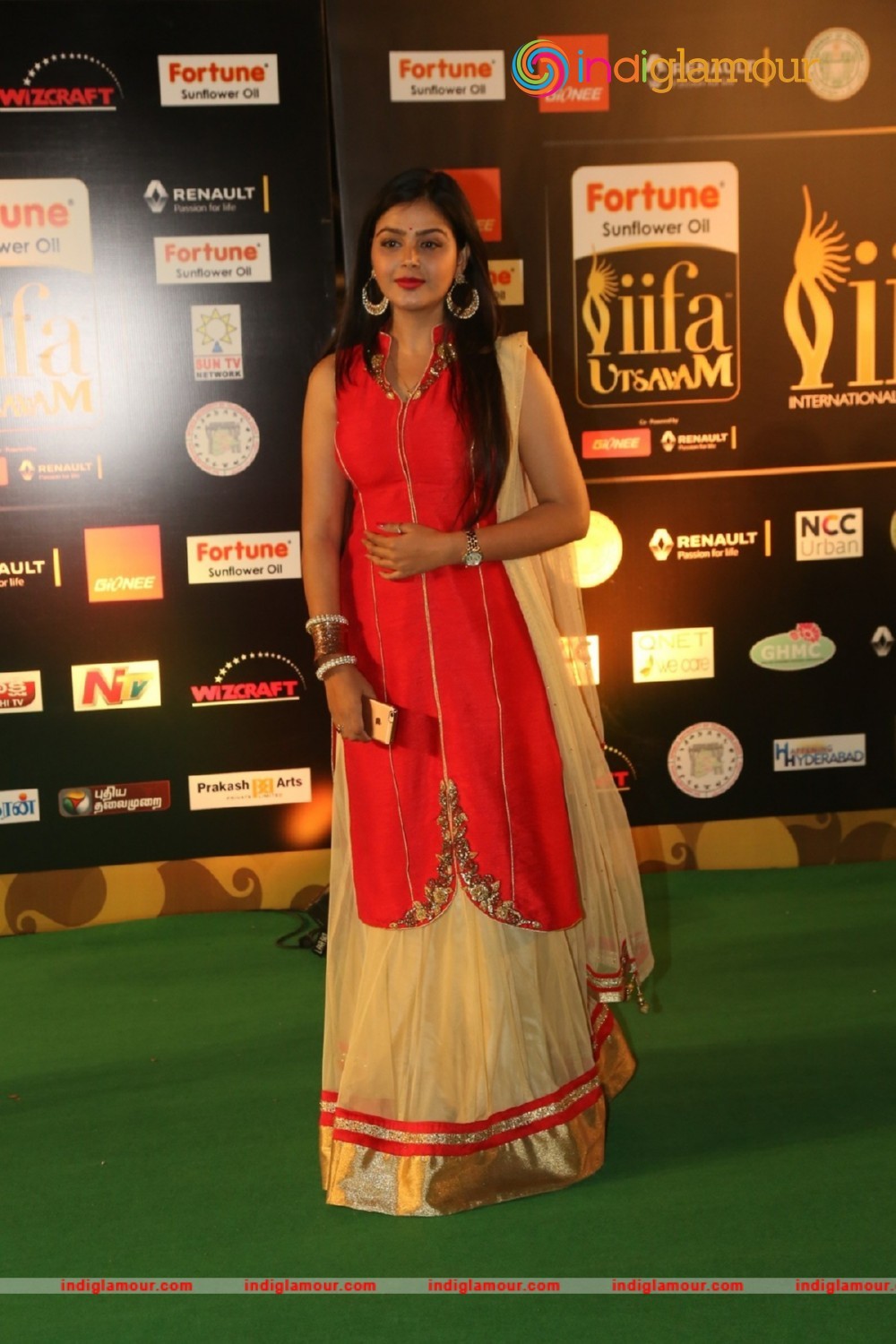 Monal Gajjar Actress hd photo