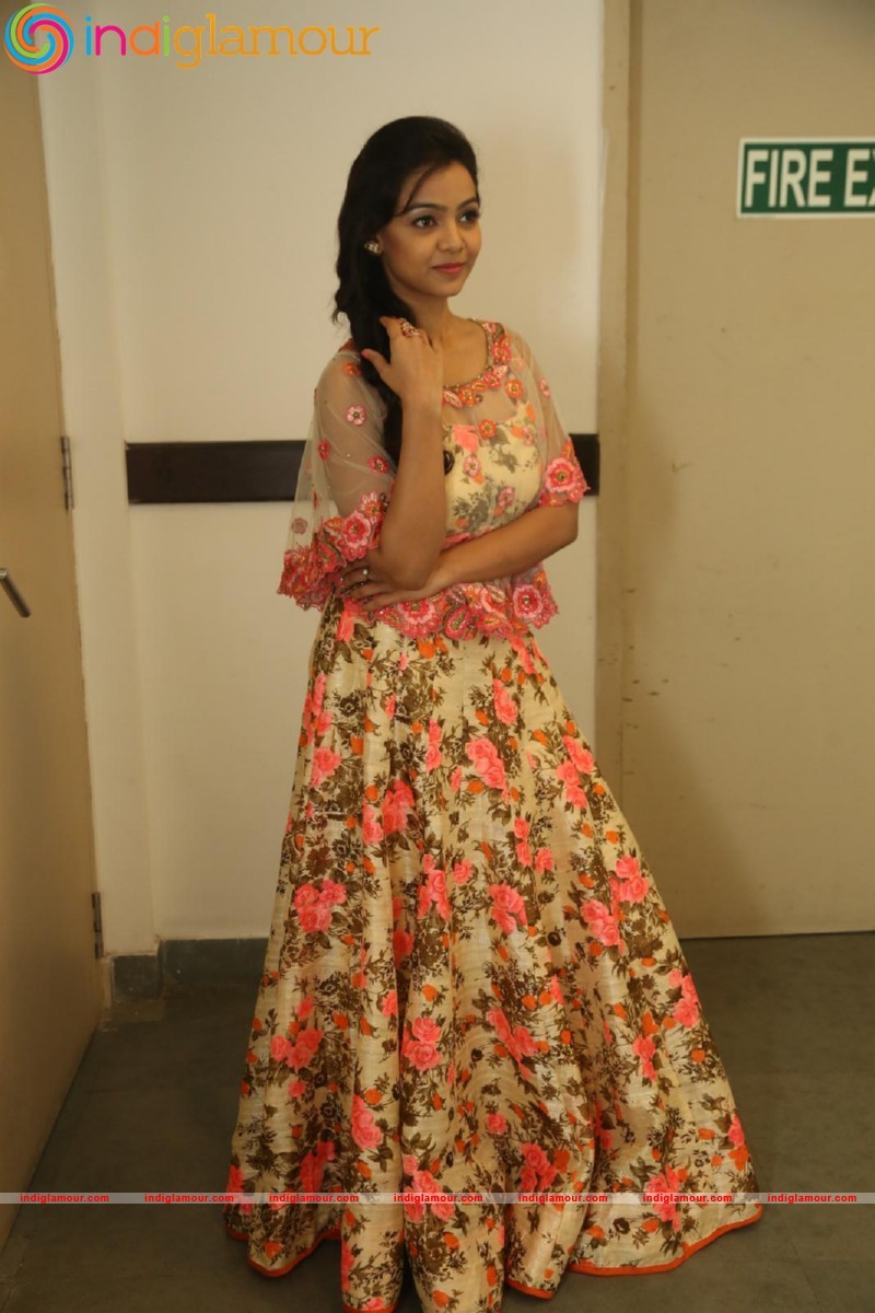 Nithya Shetty Actress hd photo
