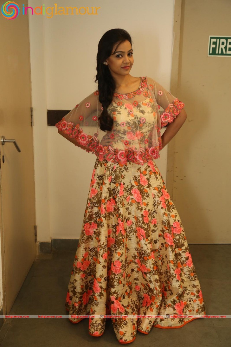 Nithya Shetty Actress hd photo