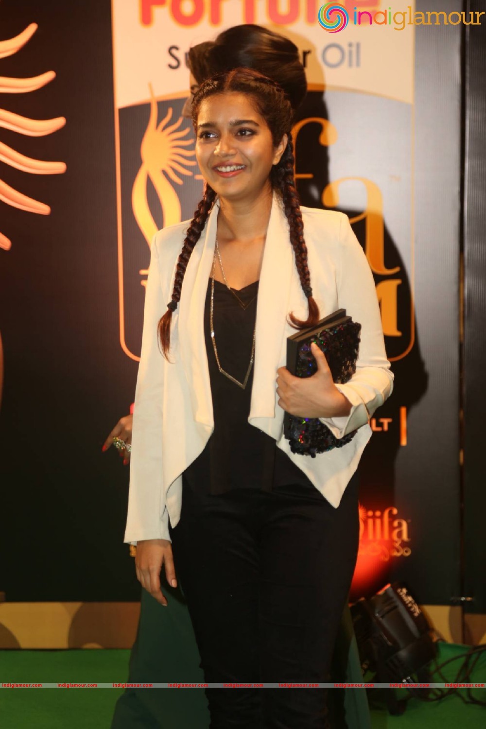 Swathi Reddy Actress hd photo