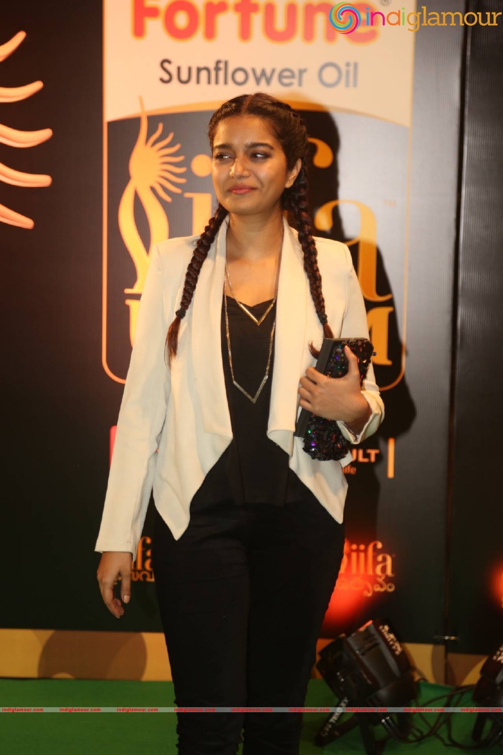 Swathi Reddy Actress hd photo